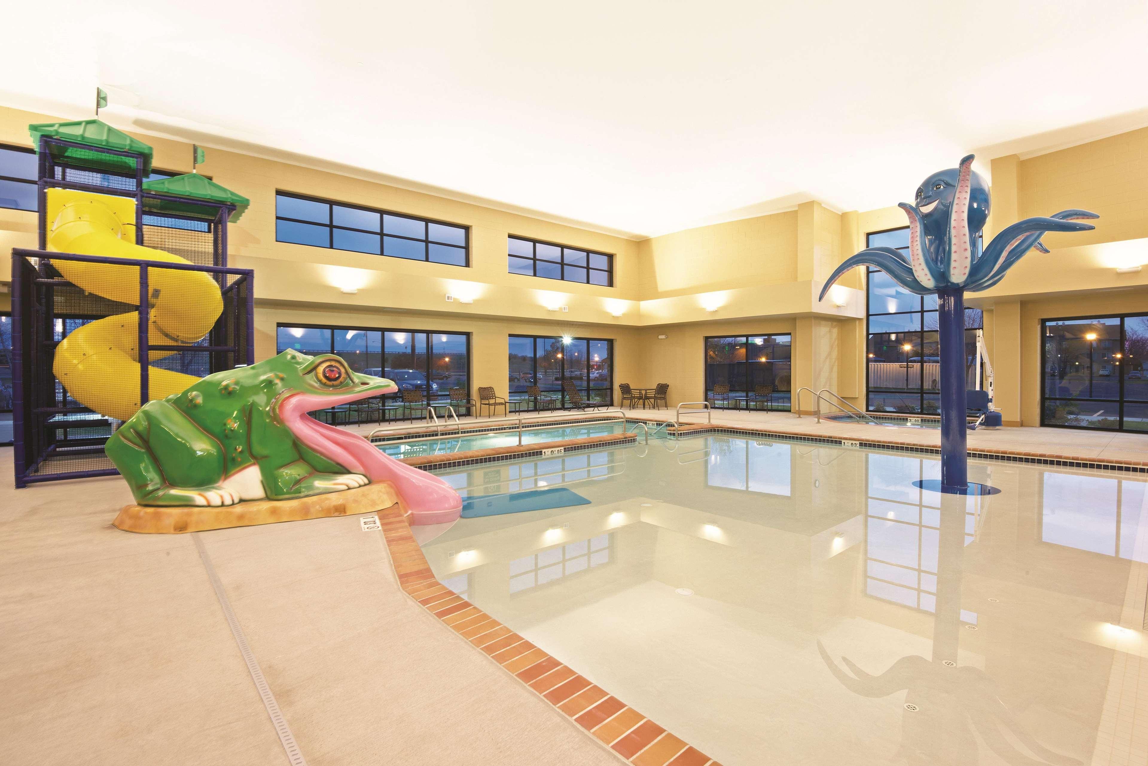 La Quinta By Wyndham Billings Hotel Екстериор снимка