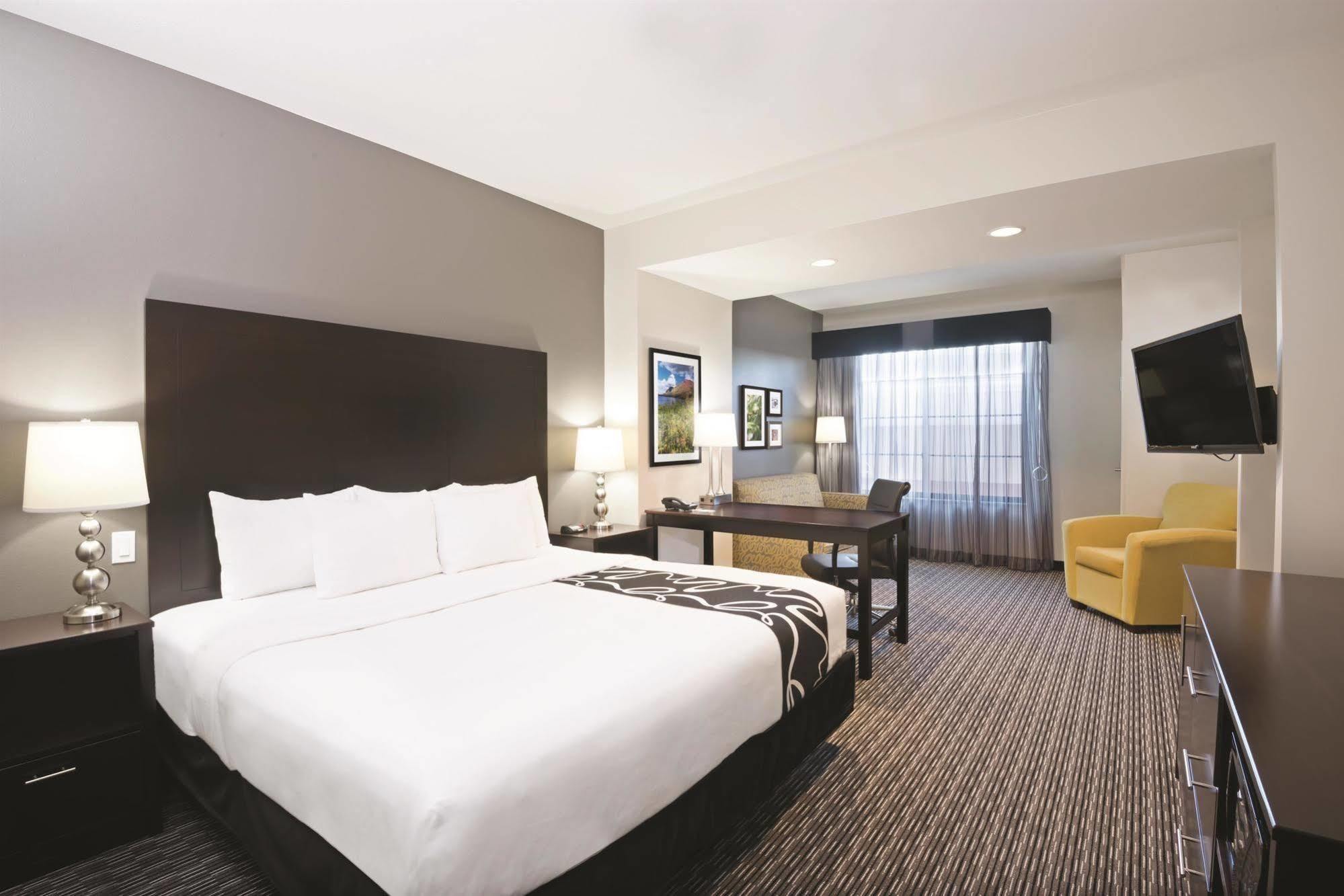 La Quinta By Wyndham Billings Hotel Екстериор снимка