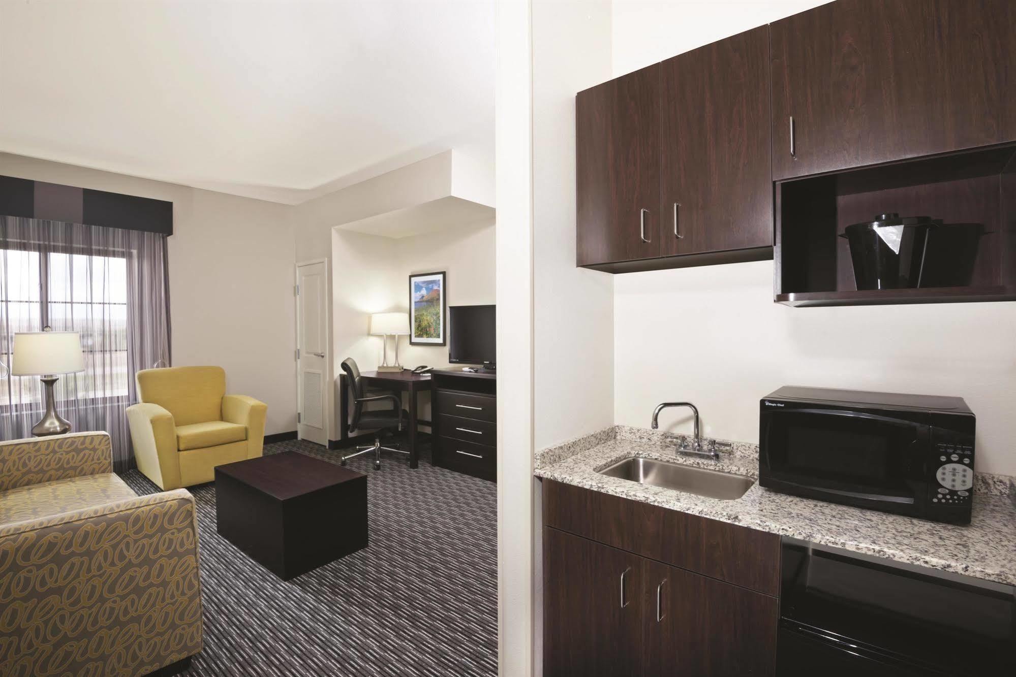La Quinta By Wyndham Billings Hotel Екстериор снимка