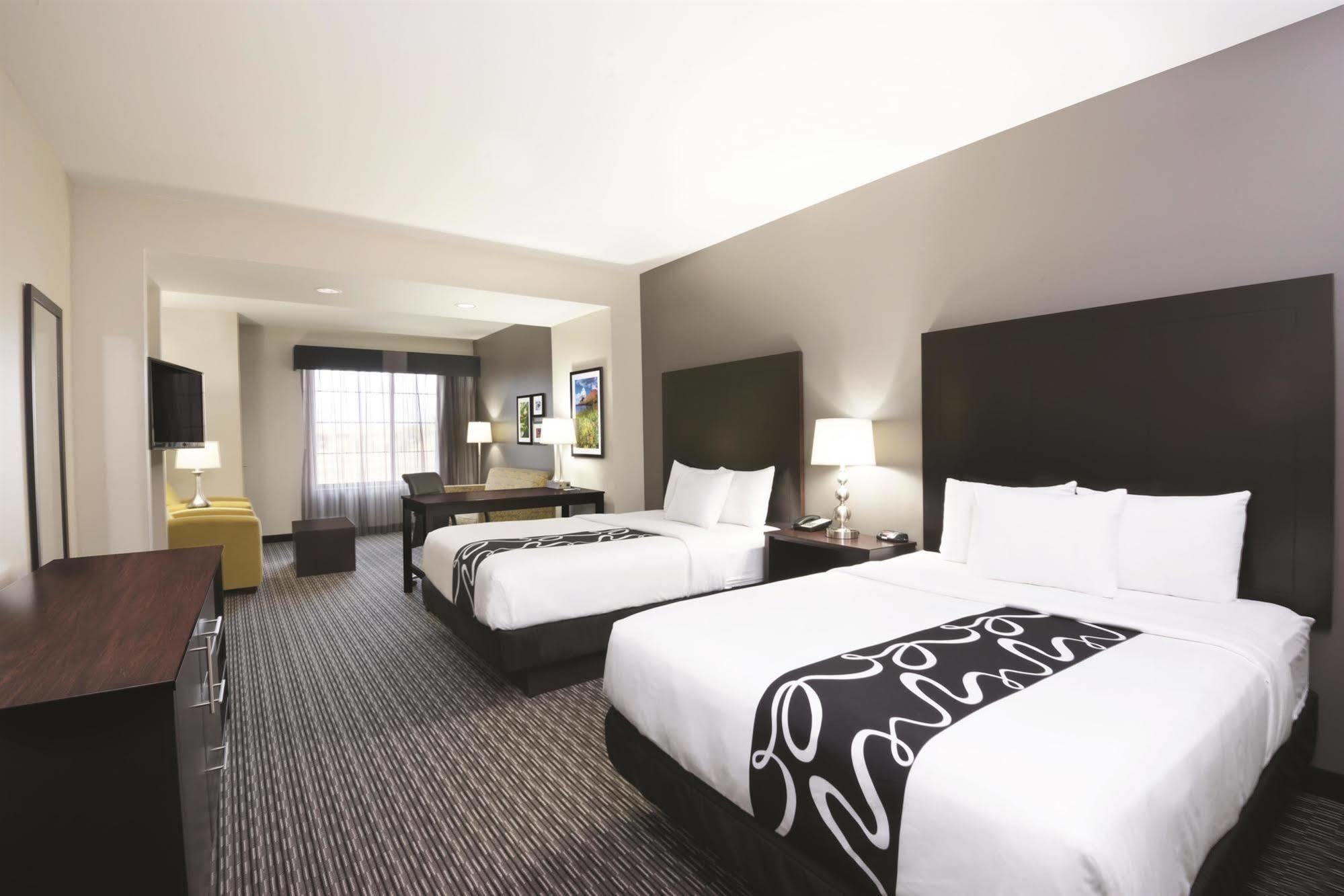 La Quinta By Wyndham Billings Hotel Екстериор снимка